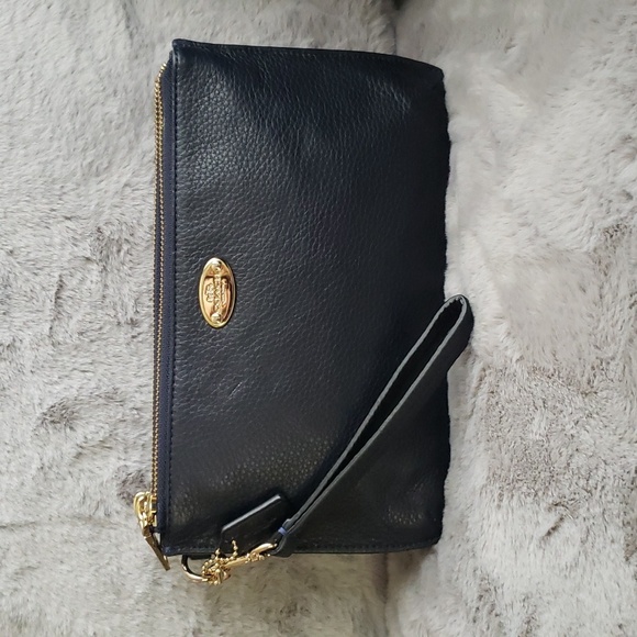 COACH Lyla Double Gusset Crossbody/Wristlet Leather Bag - Picture 13 of 14